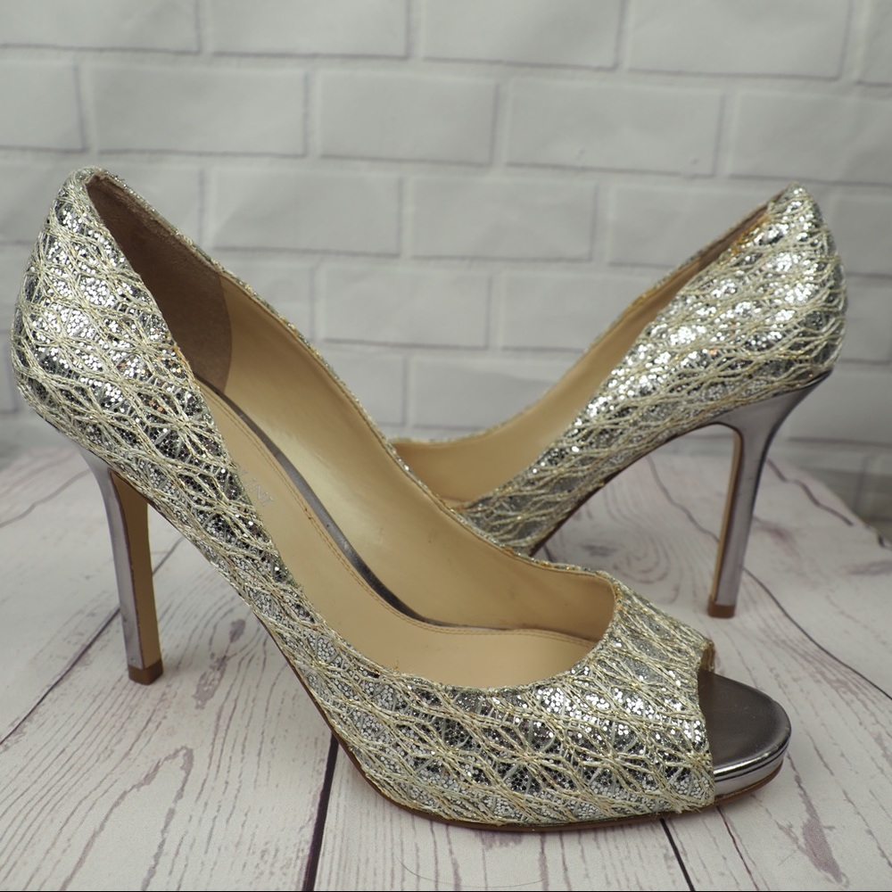 Enzo Angiolini 8.5 Maven silver gold peeptoe pumps